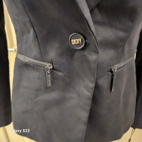 DKNY Blue Blazer. NWT. Size 4P - Picture 3 of 10